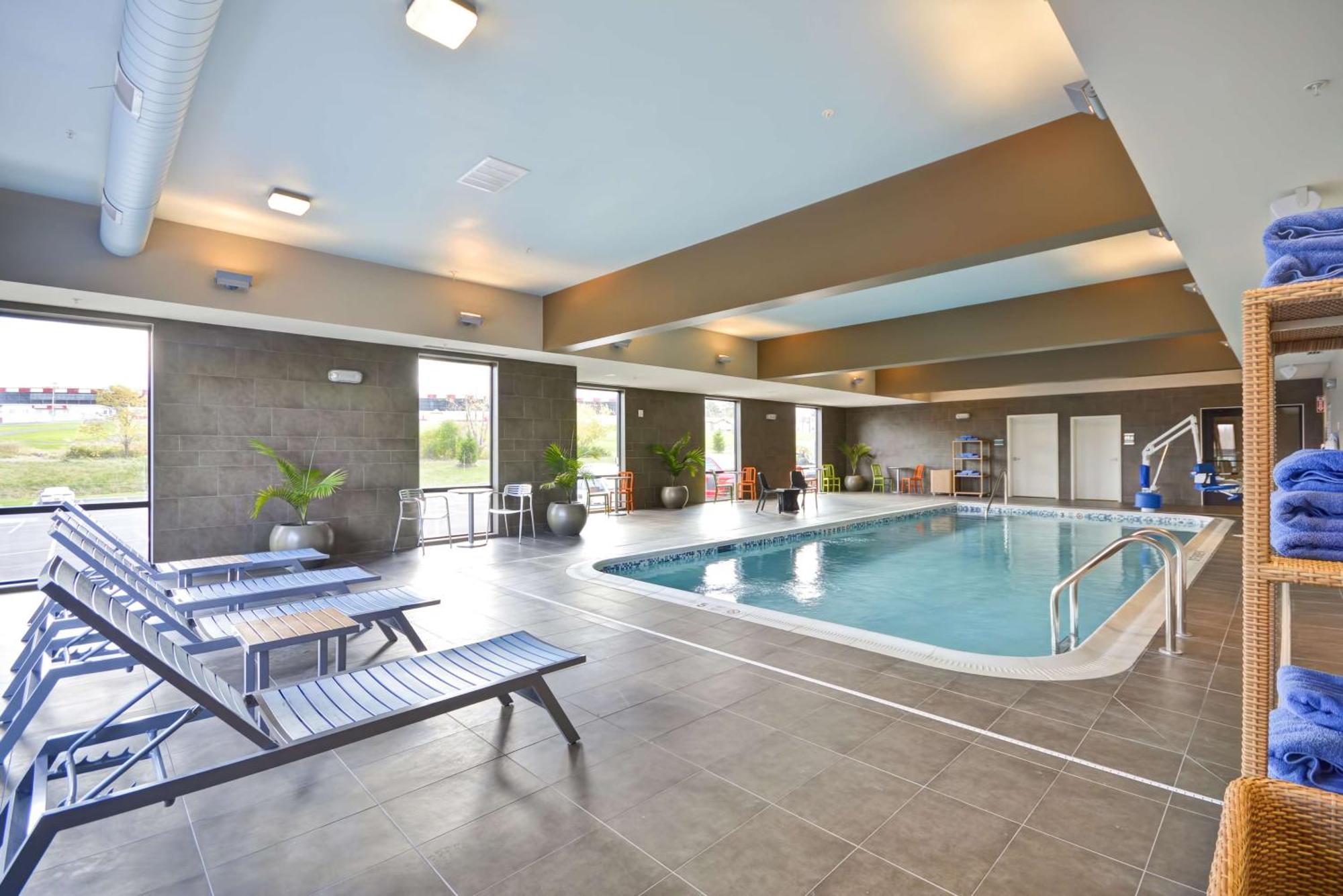 Home2 Suites By Hilton Oswego Ngoại thất bức ảnh